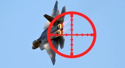 Askeri İzleme: Ruslar, Venezuela'nın Amerikan F-22'yi bulmasına yardım etti