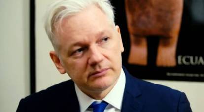 İngiliz kanunsuzluk: Assange hapse mahkum edildi