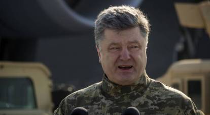 Poroshenko wants to transfer the army to the Russian borders
