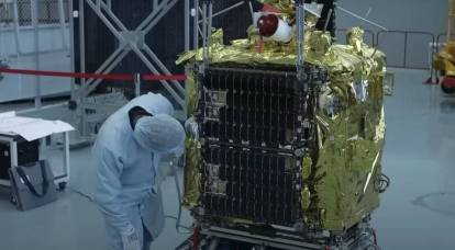 Rusia ngalih menyang satelit sipil produksi dhewe