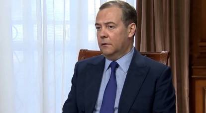 Medvedev promised a mirror response to the robbery of Russia