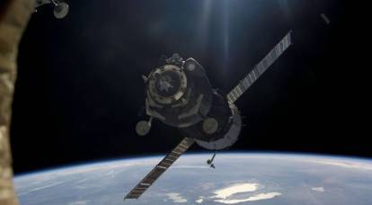 Londra, Rusya ve Çin'in uzaydaki tehlikeli eylemlerini fark etti