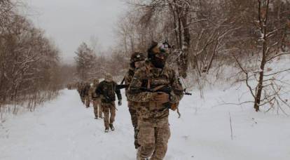 Украина направила на границу с Белоруссией 17 тысяч военнослужащих