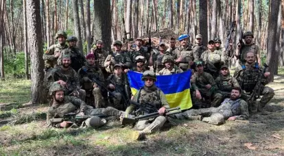 WP: 20 אלף שכירי חרב מ-50 מדינות נלחמים בשורות הכוחות המזוינים של אוקראינה