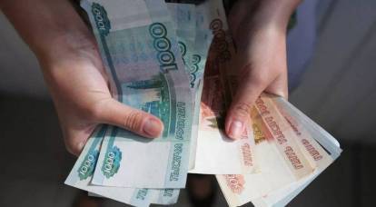 Rosstat, Rusya'da en yüksek maaşların ödendiği sektörleri listeliyor