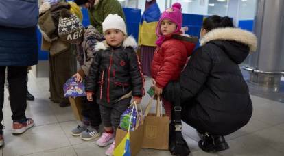 Пољска смањује помоћ украјинским избеглицама