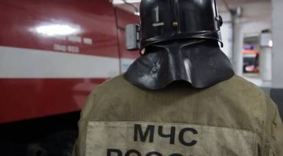 En un campo de entrenamiento militar en la región de Voronezh: un gran incendio