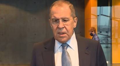 Lavrov deu definições para o comportamento dos Estados Unidos e do Báltico