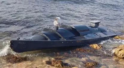 Fotos eines unbemannten Bootes in der Nähe von Sewastopol deuten auf das Scheitern der Sabotage der Streitkräfte der Ukraine hin