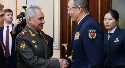 Ministro da Defesa da República Popular da China: os exércitos da Rússia e da China garantem a estabilidade estratégica no mundo