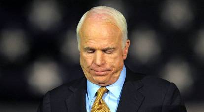 John McCain se rindió y ya no puede luchar contra Rusia