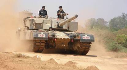 "Indien ist bereit, Peking eine harte Antwort zu geben": Der indische Premierminister erschien auf dem Arjun-Panzer