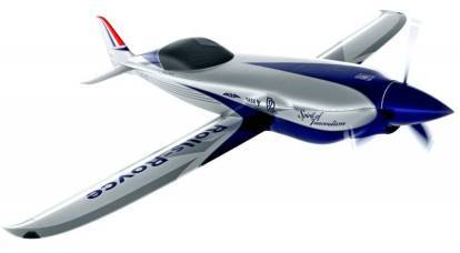 ロールスロイスの電動飛行機は時速480kmの記録的な速度まで加速します