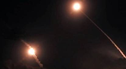 Suriyeliler, İsrail füzelerinin Şam üzerinden doğru şekilde durdurulduğunu gösterdi