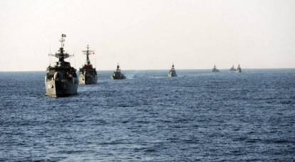 发生战争时：通过卫星显示伊朗海军演习的规模