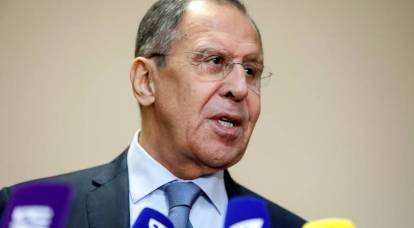 Dışişleri Bakanı Lavrov: INF Antlaşması'nı kurtarmak için ABD ile diyaloğa hazırız