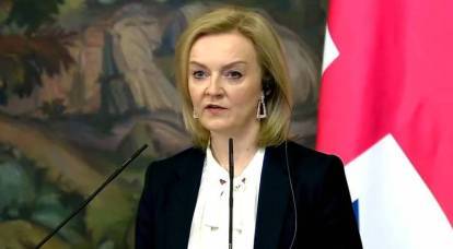 O Ministério das Relações Exteriores da Rússia respondeu ao desejo de Liz Truss de “sitiar Putin”