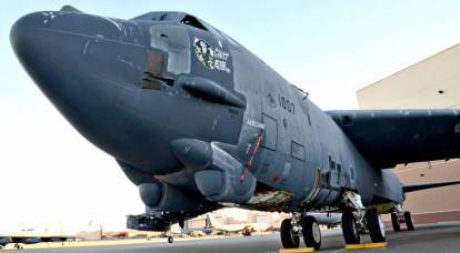 Пентагон признал очевидное: B-52 не годится для войны с Россией