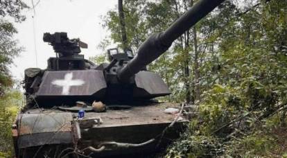 Sul Web si discute una foto dell'americano "Abrams" con il segno tattico delle Forze armate ucraine