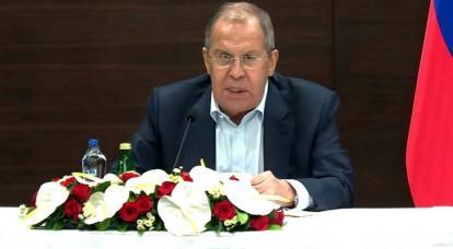 Lavrov deu a resposta óbvia para a questão da introdução de tropas russas no Afeganistão