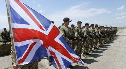 Brexit, İngiltere'yi yeni askeri üsler oluşturmaya zorluyor