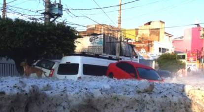 Hail covered the Mexican city with a half meter of ice