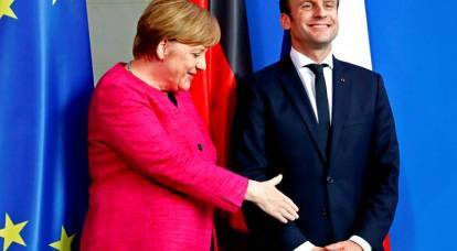 Merkel e Macron dividono l'Unione Europea