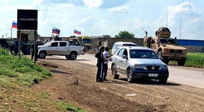 Перекрыли дорогу: Российские бойцы не пустили военных США в Эль-Камышлы
