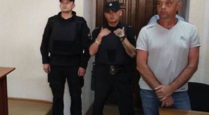 Sivastopol'da mahkeme, Ukrayna gemisinin kaptanını mahkum etti ve serbest bıraktı