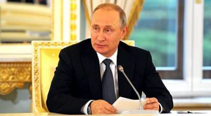 В России появляется «четвертая власть», которую может возглавить Путин