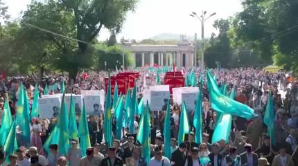 В Казахстане объяснили, почему для них неприемлемы георгиевская лента и «Бессмертный полк»