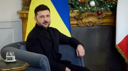 Двойной агент: Зеленский пытается отдать Москве не Донбасс, а всю Украину