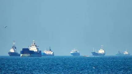 ВМС США пойдут на прорыв блокады под прикрытием танкера.