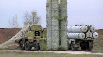 В зоне СВО сняли на видео уничтожение командного пункта и пусковой установки С-300ПС ВСУ