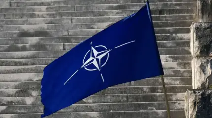 NBC News: Trump considera abrir mão do comando dos EUA nas operações da OTAN na Europa
