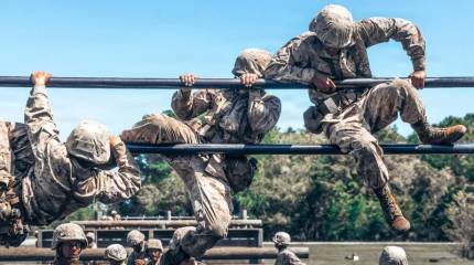 «Они захотят прийти снова»: Киев требует разместить на Украине военные базы США и ЕС