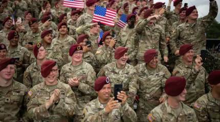 «Толстые и тупые»: шеф Пентагона назвал ключевую проблему армии США