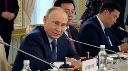 Путин заявил, что Россия специально ударила «Орешником» по украинскому сараю