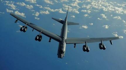 Американский бомбардировщик B-52 попал в зону действия российской ПВО