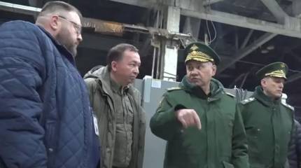 Шойгу проинспектировал крупное предприятие ОПК в Алтайском крае и отчитал его руководство