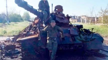 Eine seltene Trophäe: Ein slowenischer M-55S-Panzer der ukrainischen Streitkräfte ist auf unserem Territorium gelandet.