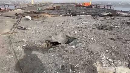 Военкор заявил о необязательности полностью сносить мосты на Украине