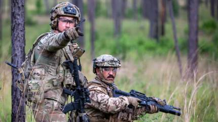 «Русские только этого и ждут»: выход США из НАТО станет концом альянса