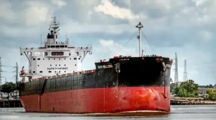 Четыре супертанкера теневого флота убегают подальше от Венесуэлы – Bloomberg