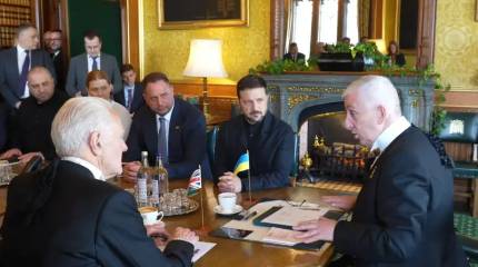 Зеленский останется президентом Украины до конца войны – заявление