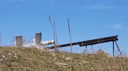 Украинская САУ 2С3 «Акация» попала под двойной удар российских беспилотников в Харьковской области