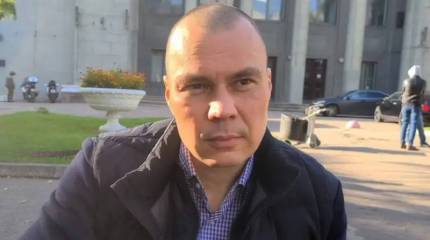 Журналист оценил идею обучать мигрантов в России их родному языку