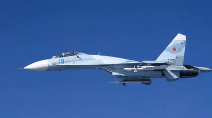Британские военные показали кадры «опасных и неприемлемых» манёвров Су-35 и Су-27 ВКС РФ