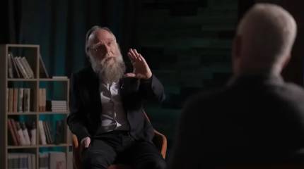 Дугин: Запад никогда не даст России закончить войну