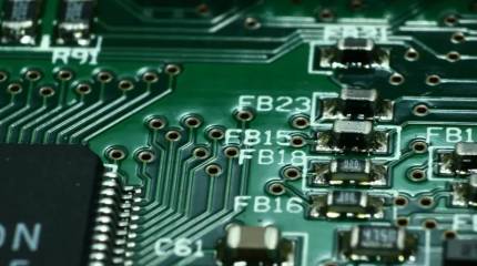 Китай парализовал поставки компонентов мировой автомобильной промышленности